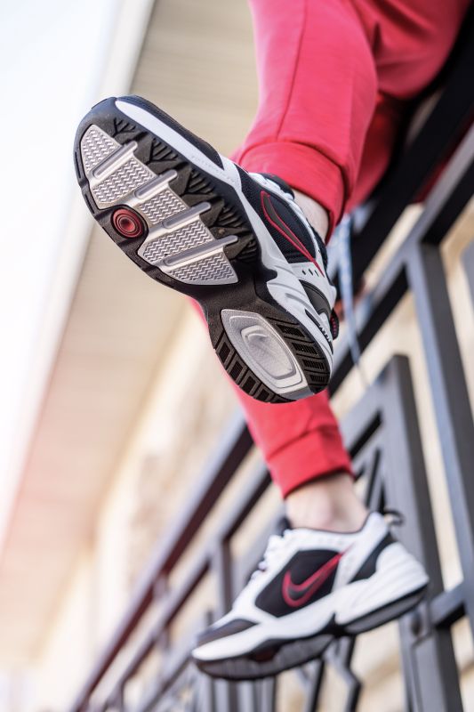Кросівки Nike AIR MONARCH IV