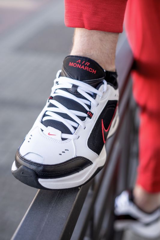 Кросівки Nike AIR MONARCH IV