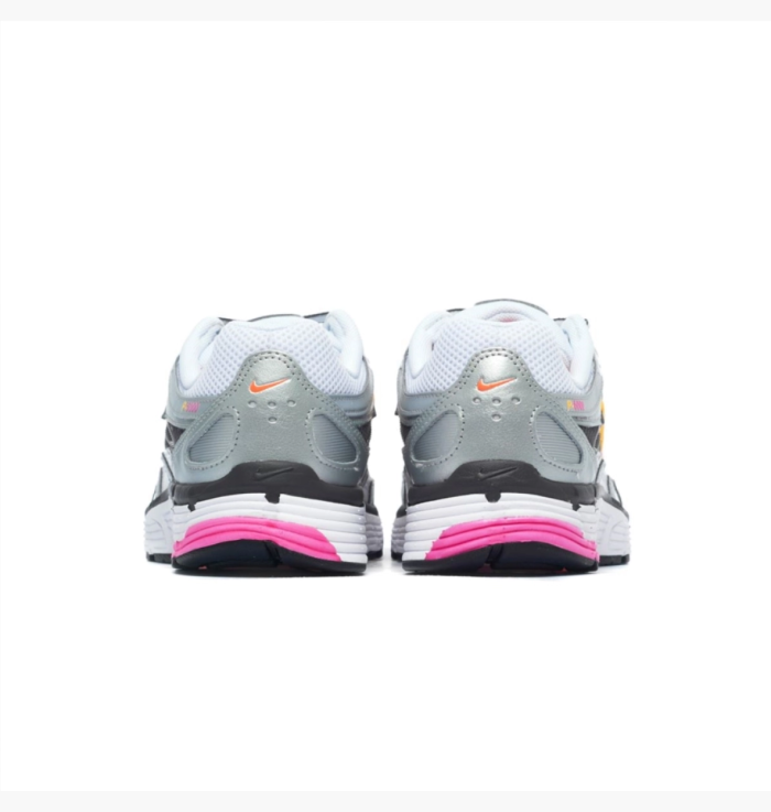 Кросівки Nike W P-6000