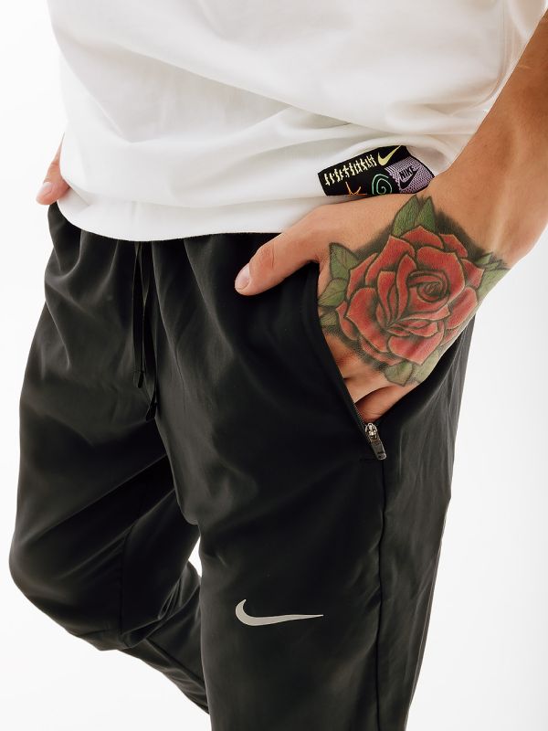 Штани Nike M NK ESSENTIAL WOVEN PANT