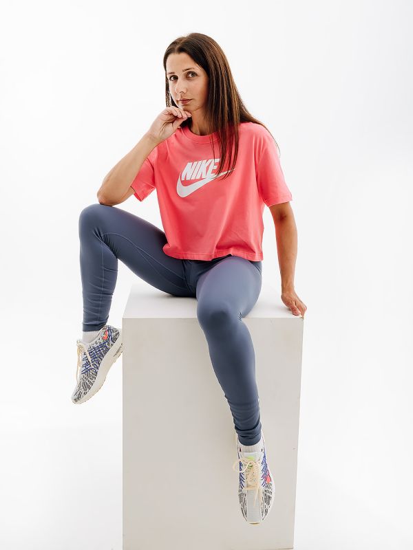 Футболка Nike W NSW TEE ESSNTL CRP ICN FTR