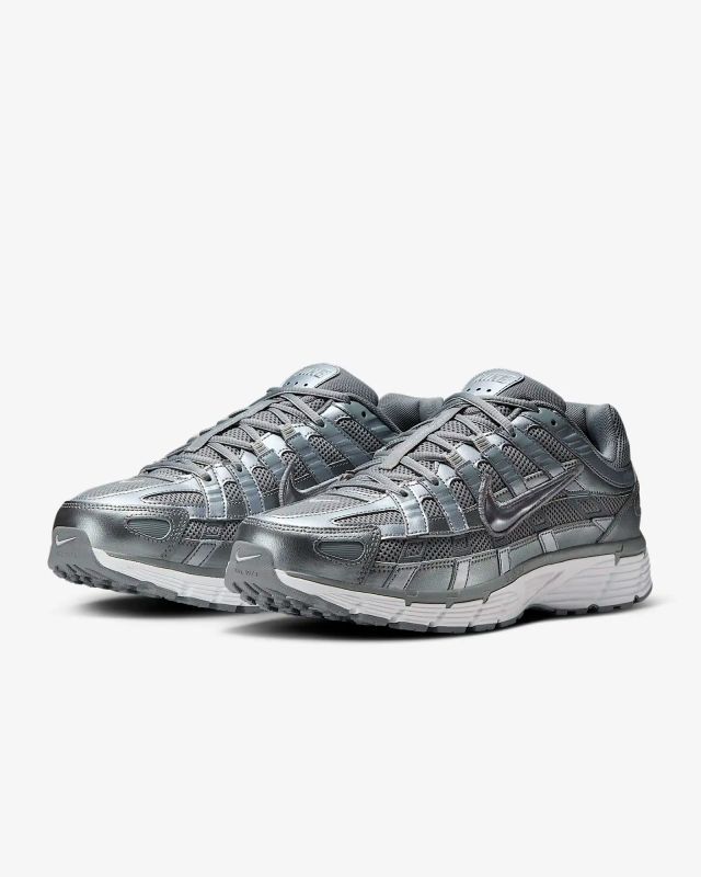 Кросівки Nike P-6000