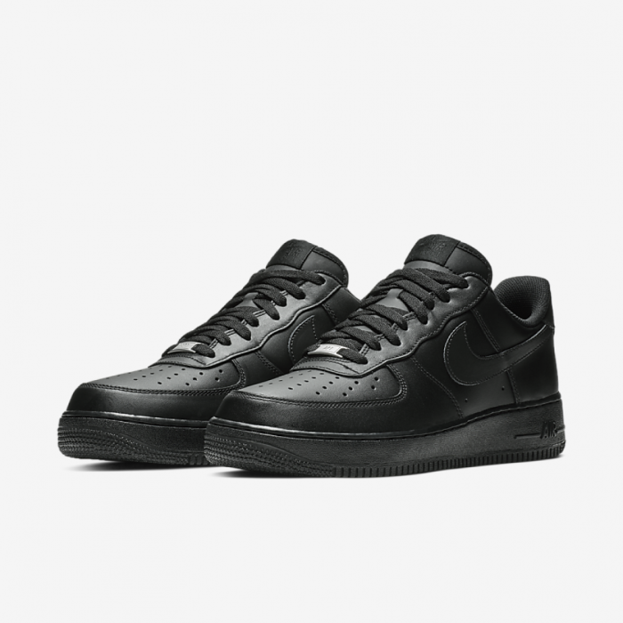 Кросівки Nike AIR FORCE 1 07