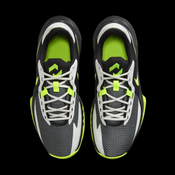 Кросівки Nike PRECISION VI