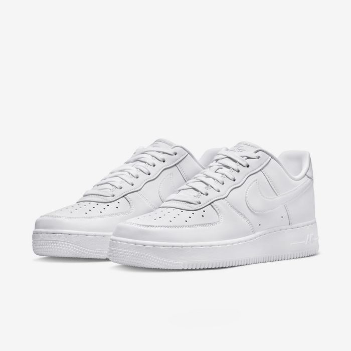 Кросівки Nike AIR FORCE 1 07 FRESH
