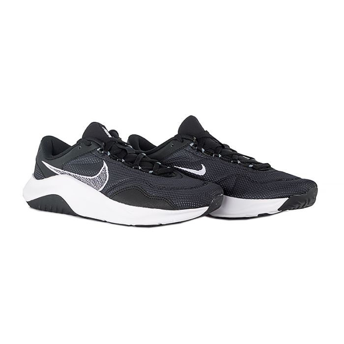 Кросівки Nike LEGEND ESSENTIAL 3 NN