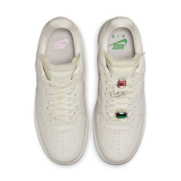 Кросівки Nike WMNS AIR FORCE 1 LO PRM