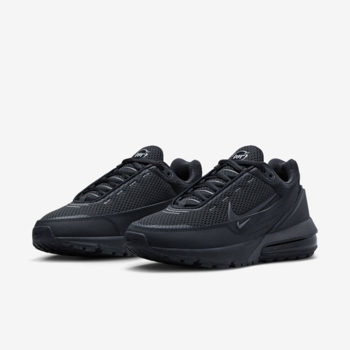 Кросівки Nike AIR MAX PULSE