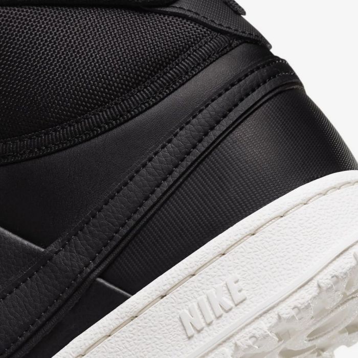 Кросівки Nike COURT VISION MID WNTR