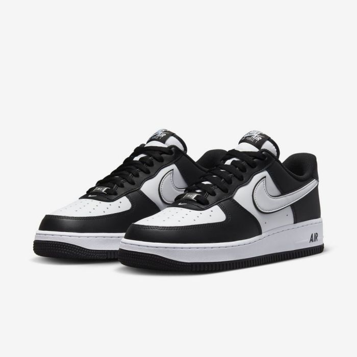 Кросівки Nike AIR FORCE 1 07