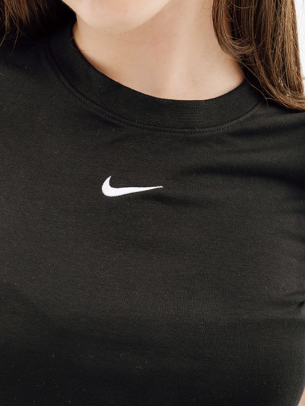 Футболка Nike W NSW TEE ESSNTL SLIM CRP LBR