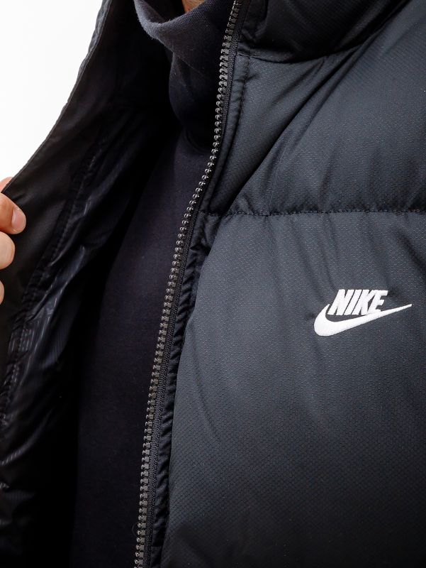 Жилетка Nike CLUB PUFFER