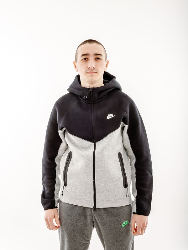 Кофта Nike HOODIE