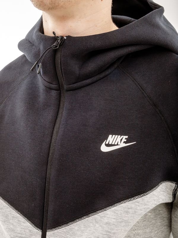 Кофта Nike HOODIE