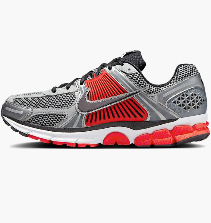 Кросівки Nike ZOOM VOMERO 5