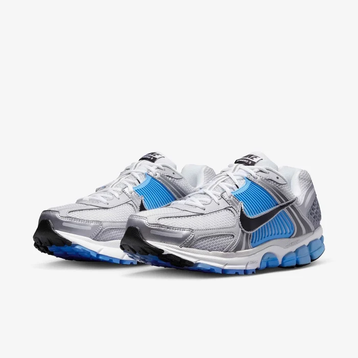 Кросівки Nike ZOOM VOMERO 5