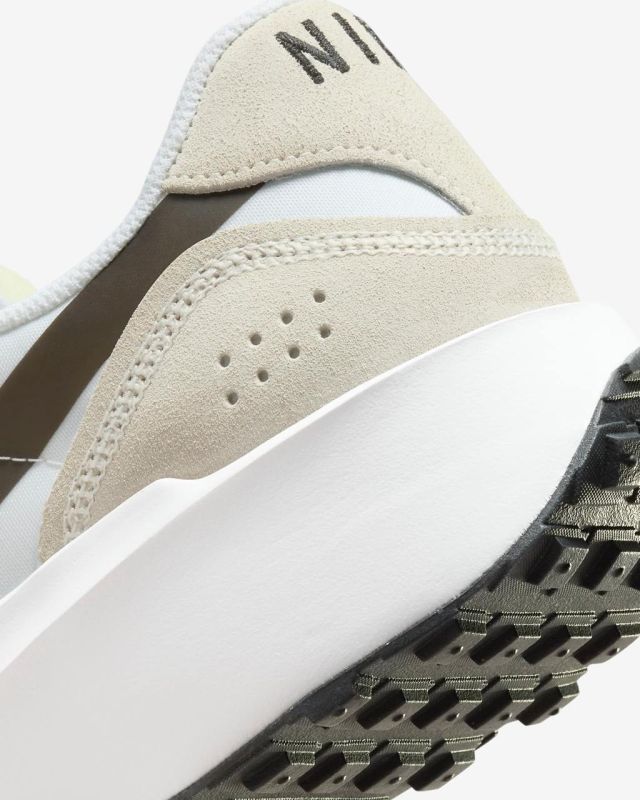 Кросівки Nike WAFFLE NAV