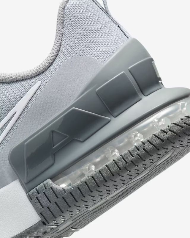 Кросівки Nike M AIR MAX ALPHA TRAINER 6