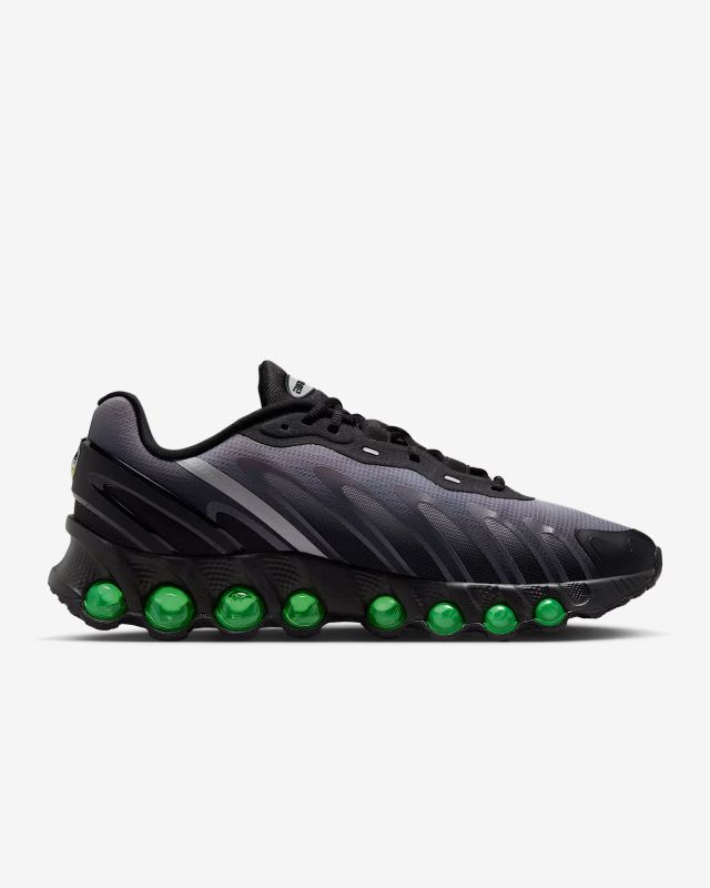 Кросівки Nike AIR MAX DN8