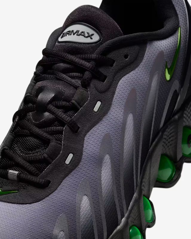 Кросівки Nike AIR MAX DN8