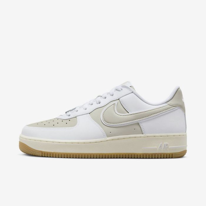 Кросівки Nike AIR FORCE 1 07