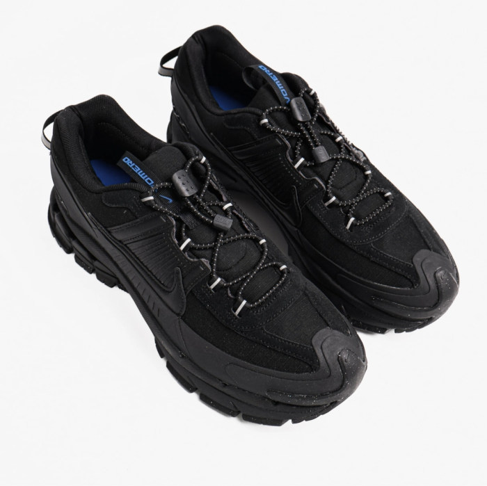 Кросівки Nike ZOOM VOMERO ROAM