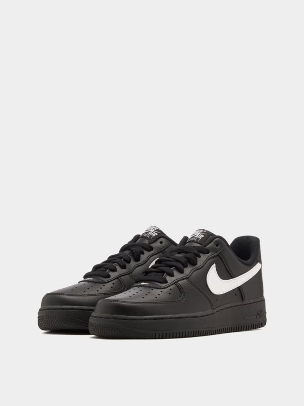 Кросівки Nike AIR FORCE 1 07