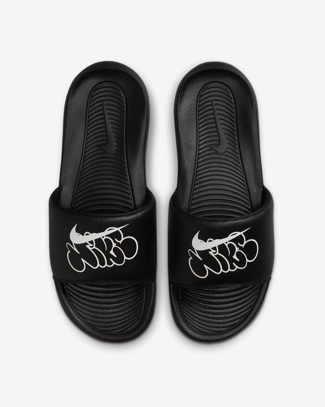 Шльопанці Nike NK VICTORI ONE SLIDE PRINT