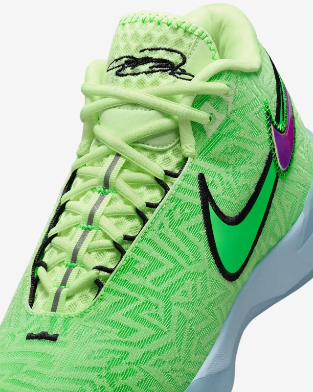 Кросівки Nike LBJ NXXT GENISUS