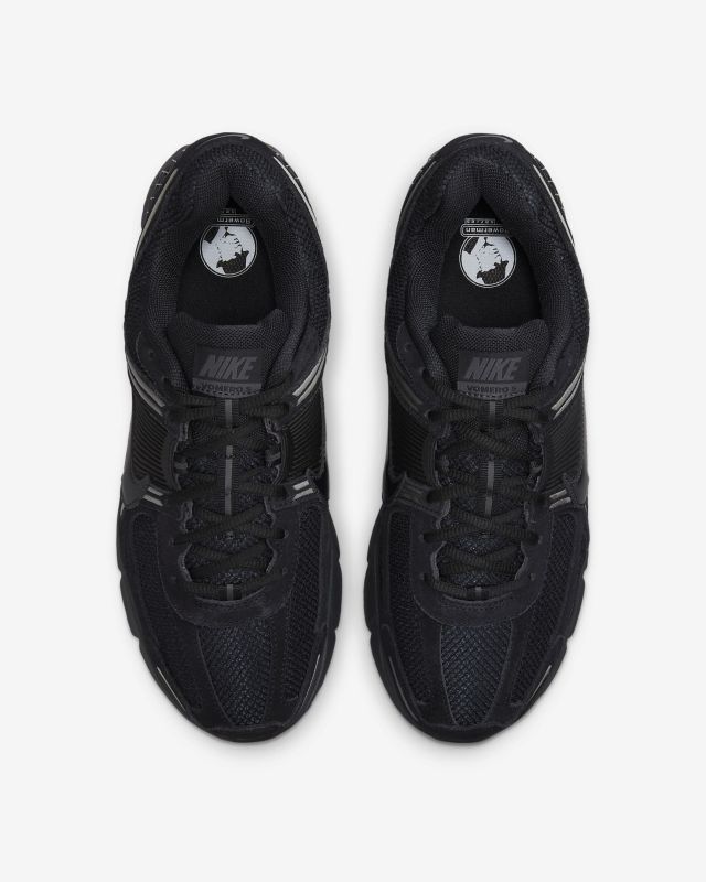 Кросівки Nike ZOOM VOMERO 5