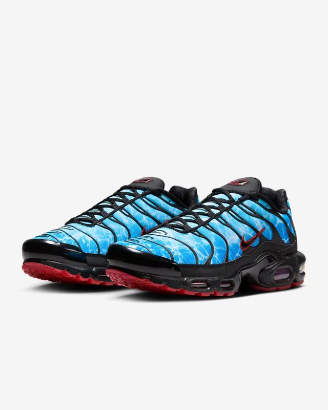 Кросівки Nike AIR MAX PLUS