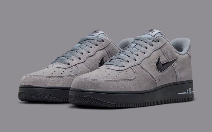 Кросівки Nike AIR FORCE 1 JEWEL