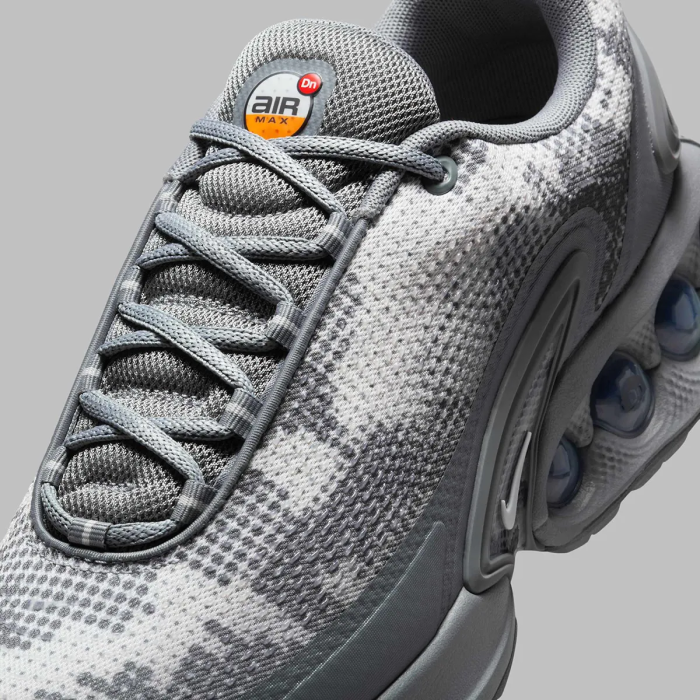 Кросівки Nike AIR MAX DN