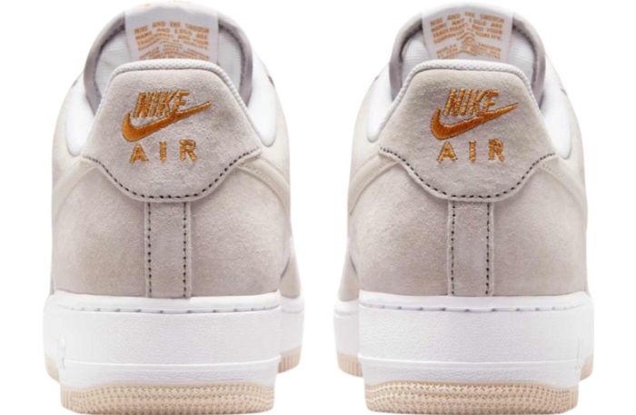 Кросівки Nike AIR FORCE 1 07