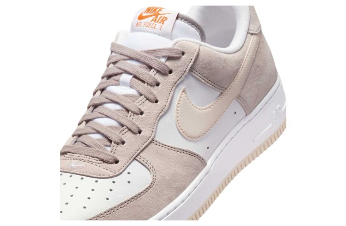 Кросівки Nike AIR FORCE 1 07