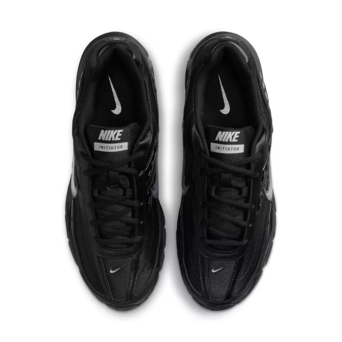 Кросівки Nike INITIATOR