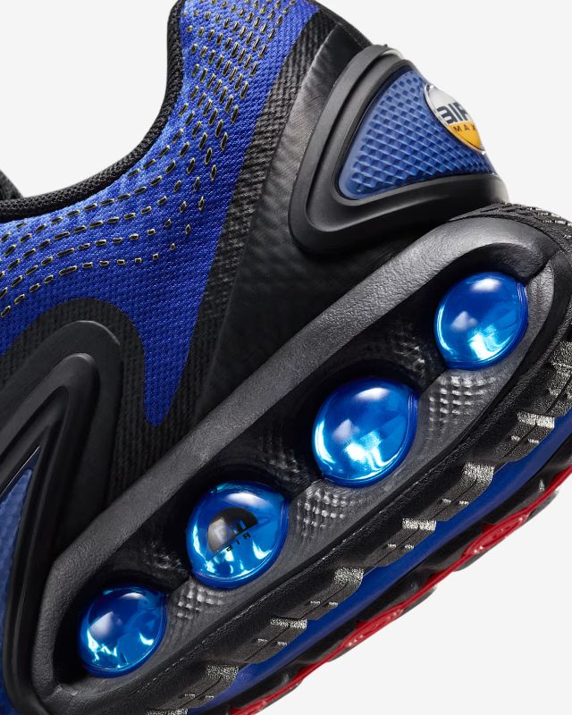 Кросівки Nike AIR MAX DN
