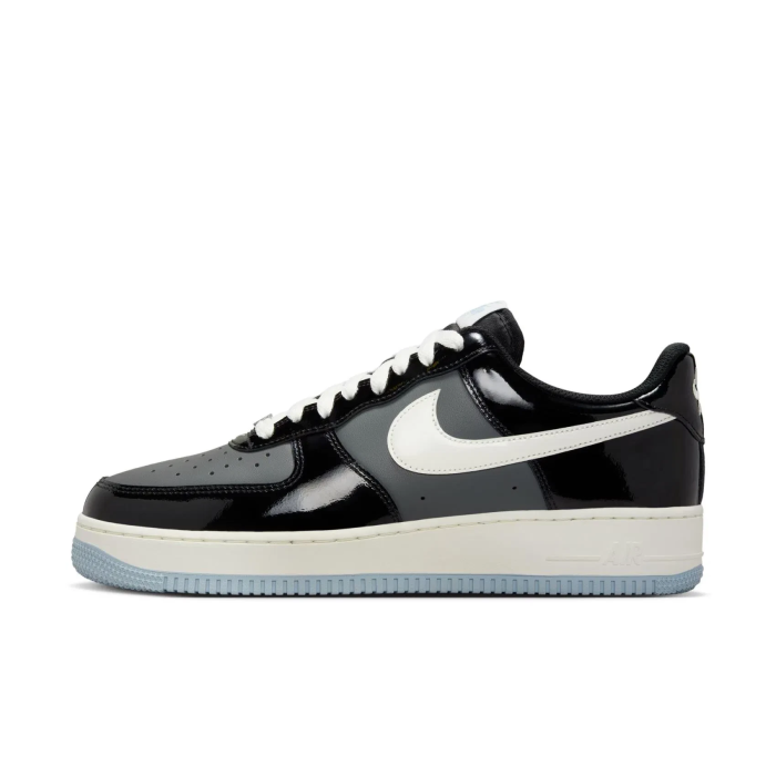 Кросівки Nike AIR FORCE 1 07