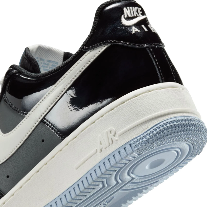 Кросівки Nike AIR FORCE 1 07