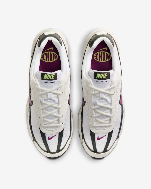 Кросівки Nike INITIATOR