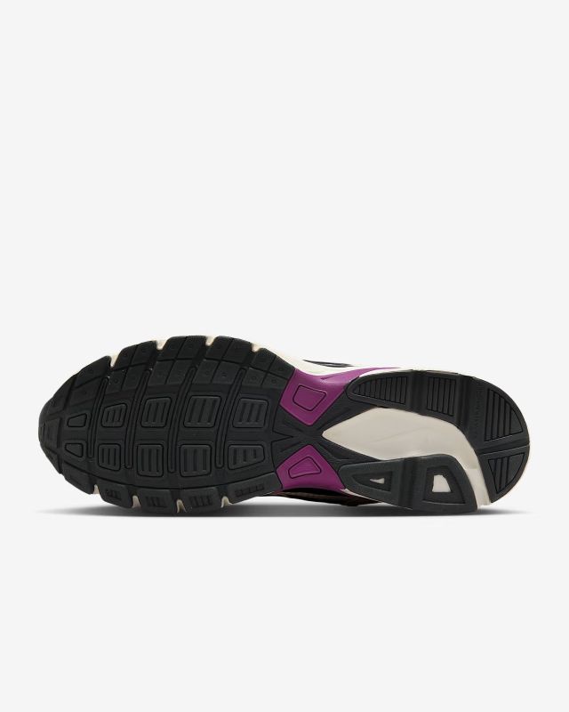 Кросівки Nike INITIATOR