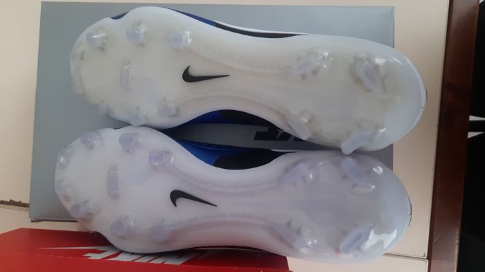 Бутси Nike LEGEND 10 ELITE FG (Клас А)