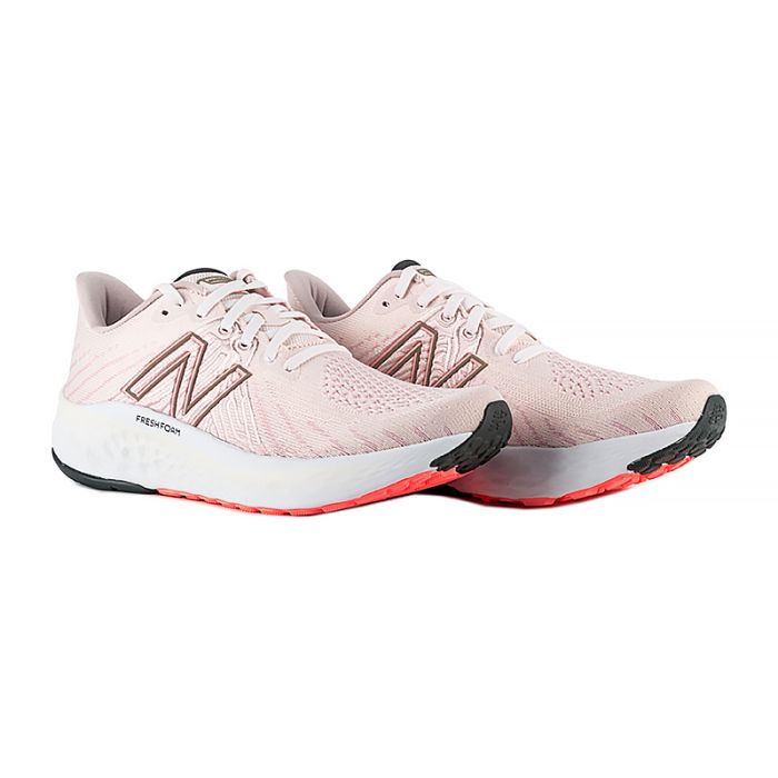 Кросівки New Balance FF VONGO V5